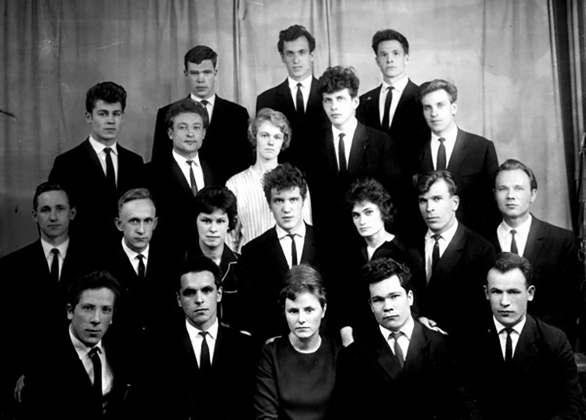 Выпуск 1965 года