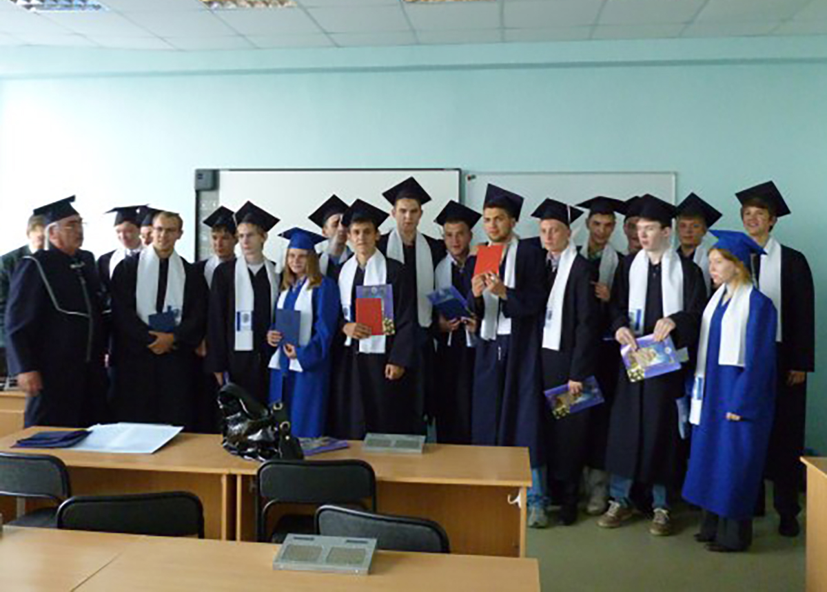 Выпуск 2012 года